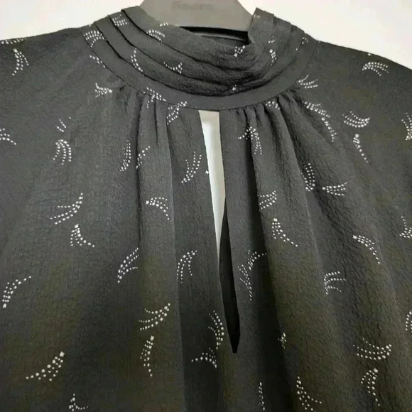 Reitmans signature dress size small black dress with long sleeves keyhole neck - Picture 6 of 11